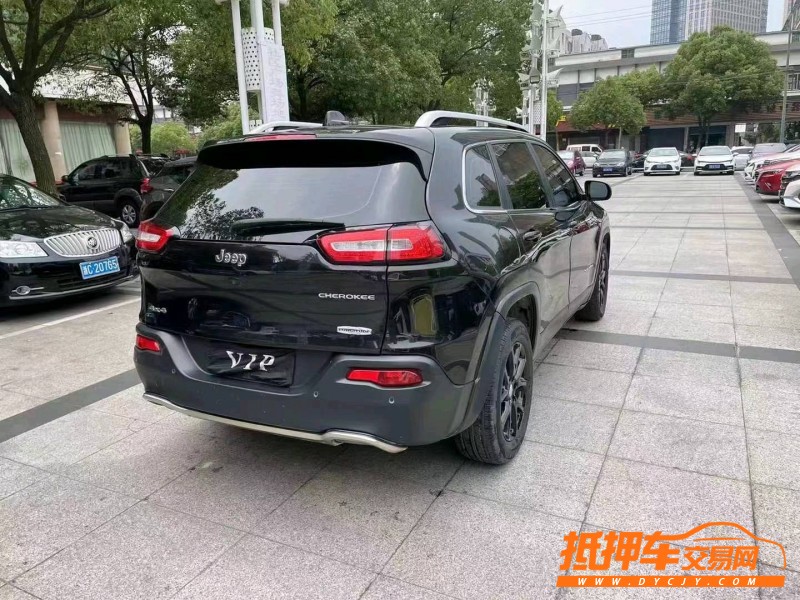 南通17年Jeep自由光4