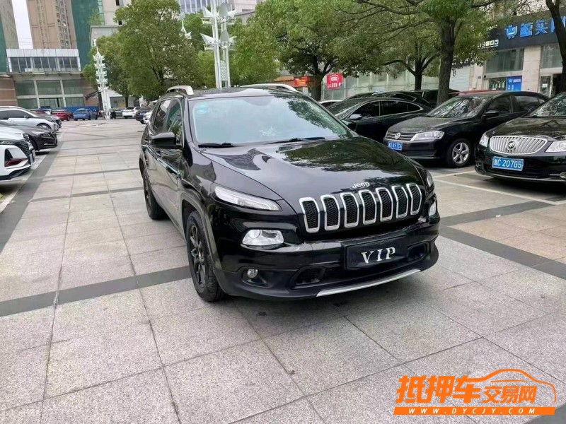 南通17年Jeep自由光9