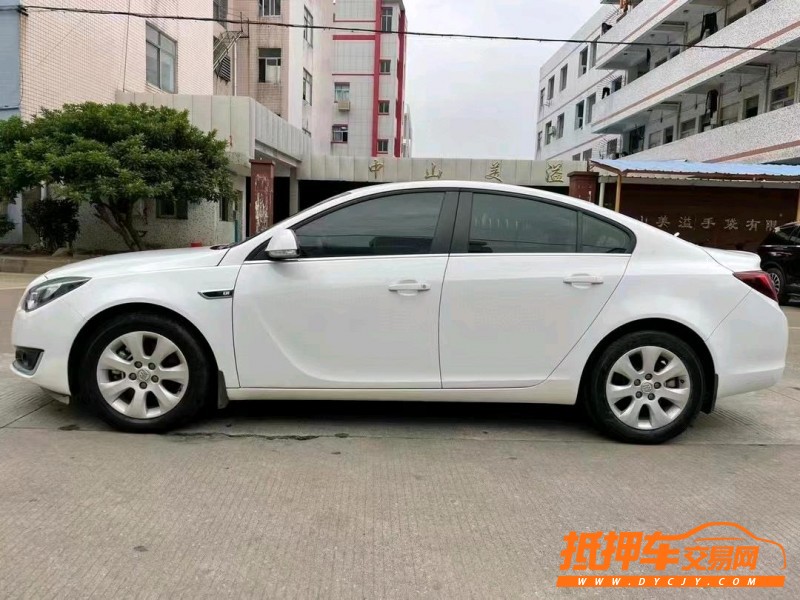 中山17年别克君威3