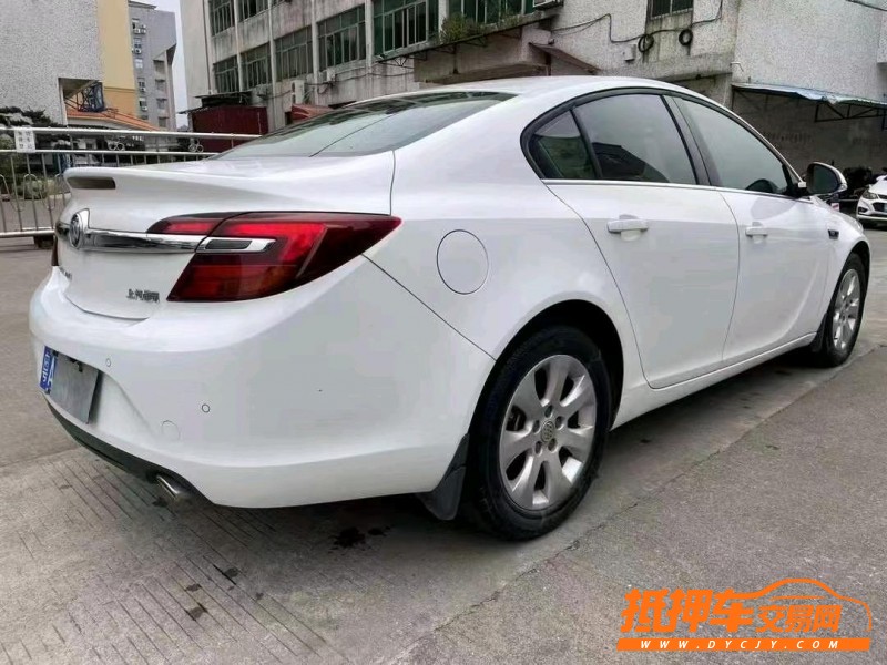 中山17年别克君威6