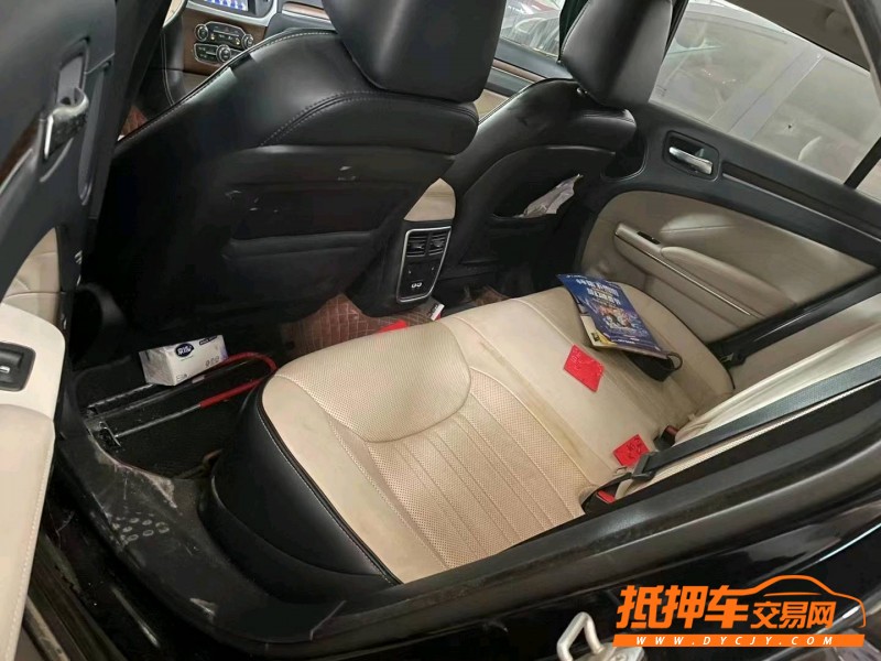 廣州16年克萊斯勒300C4
