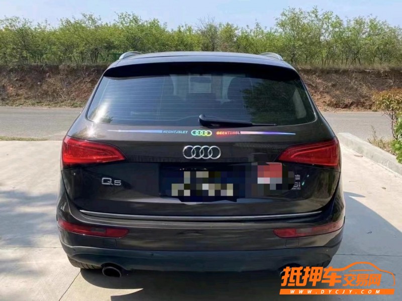 青島16年奧迪Q56