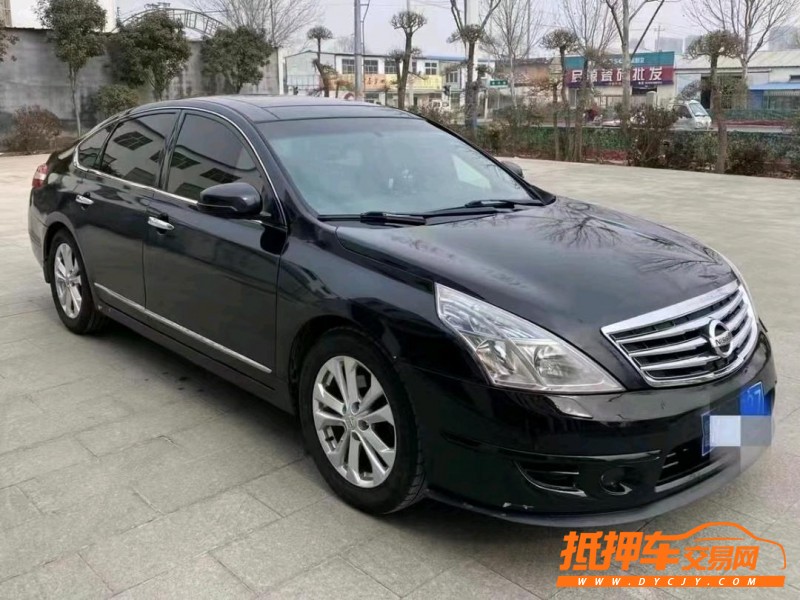 青島10年日產天籟2