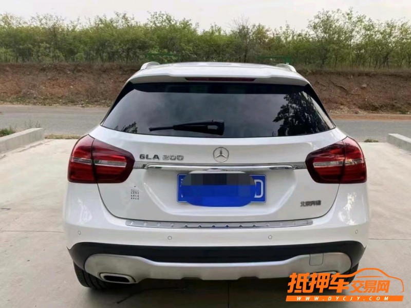 青岛19年奔驰GLA6
