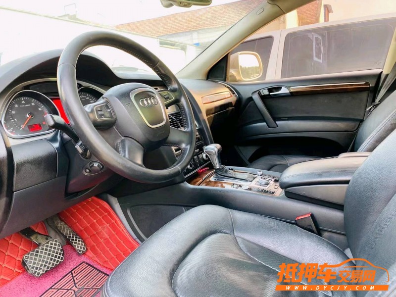 徐州11年奧迪Q76