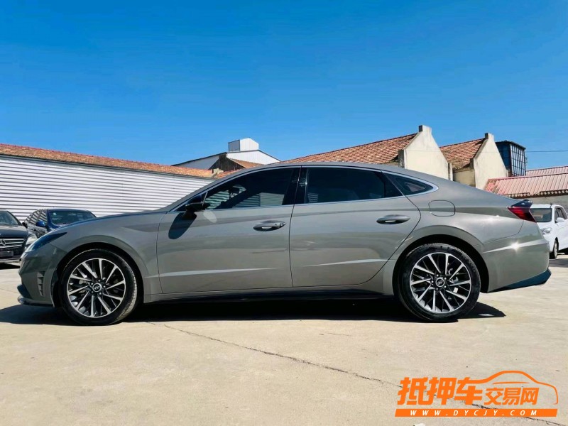 徐州21年现代索纳塔十3