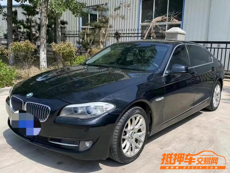青岛13年宝马5系3
