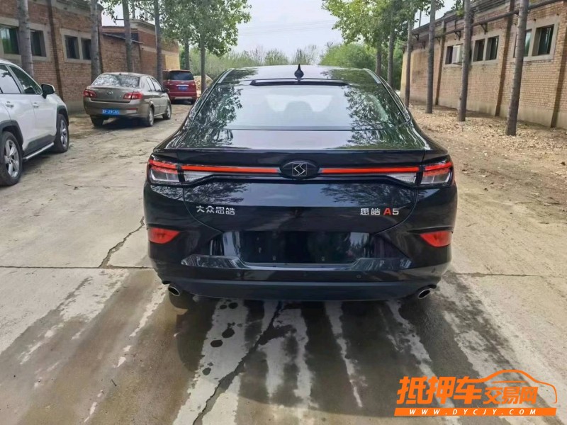 保定22年江淮思皓A55